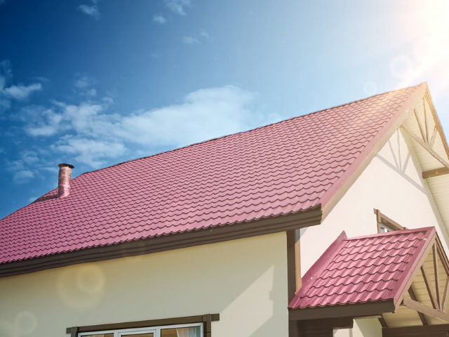 Roofing Maintenance Tips: Prepare Your Roof for the Summer Heat